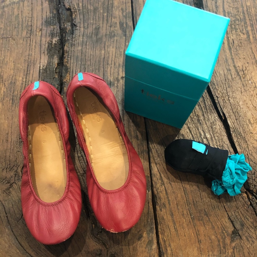 Cardinal Red Tieks size 8